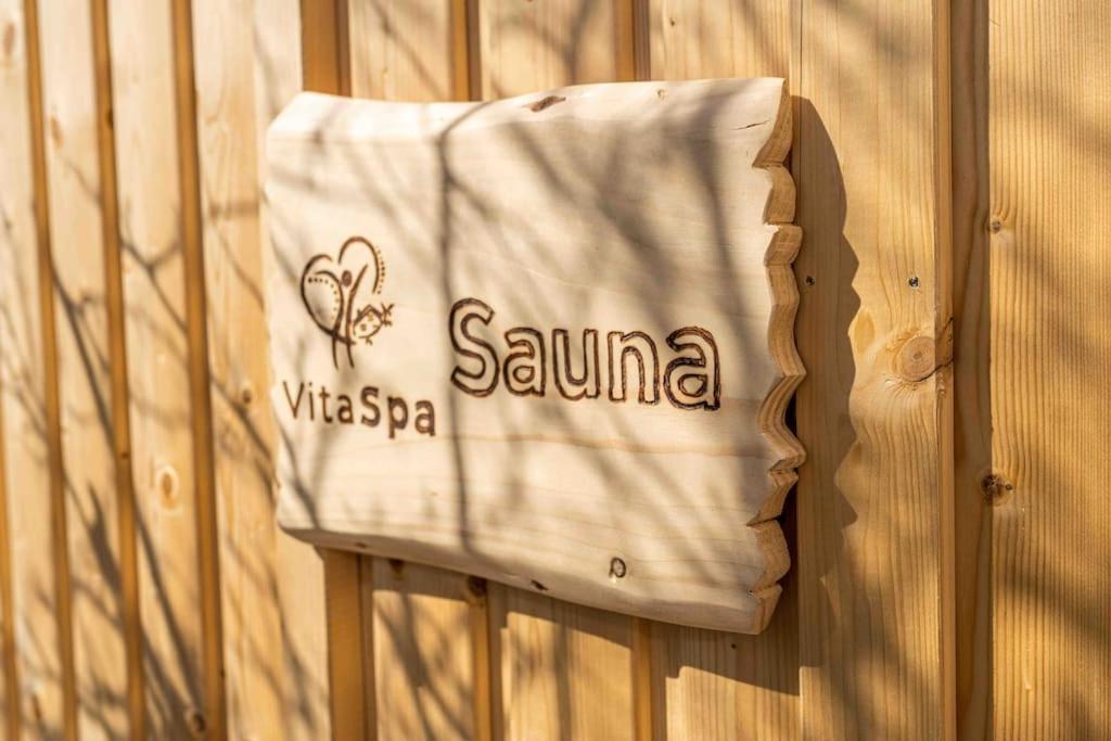 Chalet Vitaspa - Whirlpool & Sauna Privatspa เพกนิทซ์ ภายนอก รูปภาพ