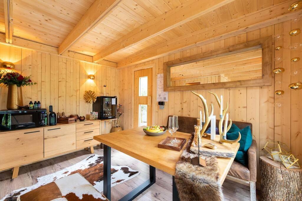Chalet Vitaspa - Whirlpool & Sauna Privatspa เพกนิทซ์ ภายนอก รูปภาพ